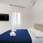 La Casa Di Dea
